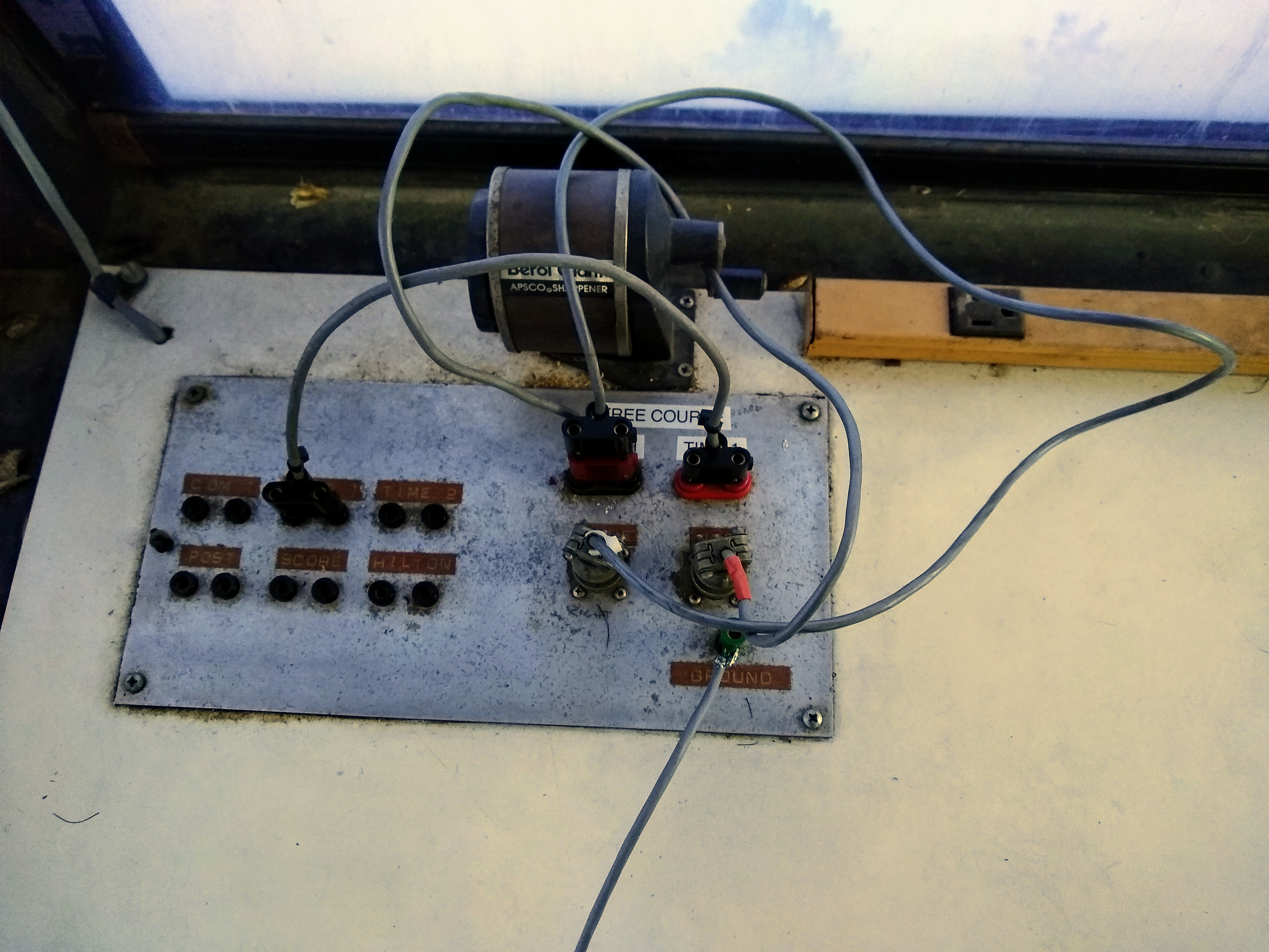 ../../_images/ralphies-shack-board.jpg